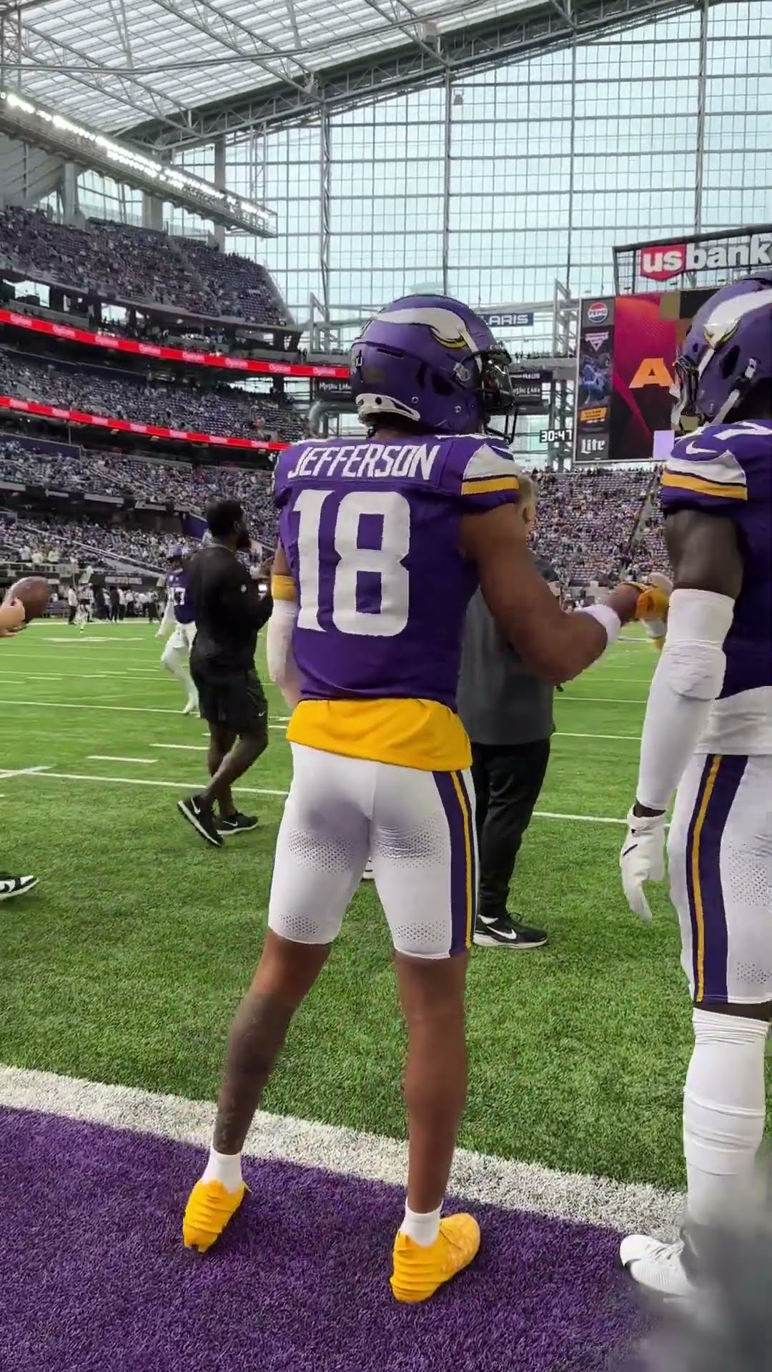 Almost time for kickoff ?